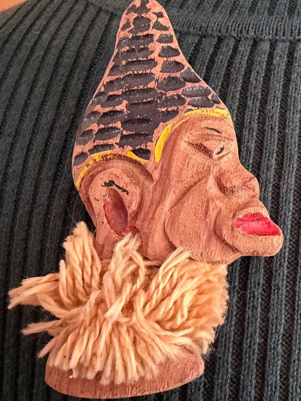 Vintage Elzac Brooch - Carved Wooden Face with a Textured Black Hat & Beige Yarn
